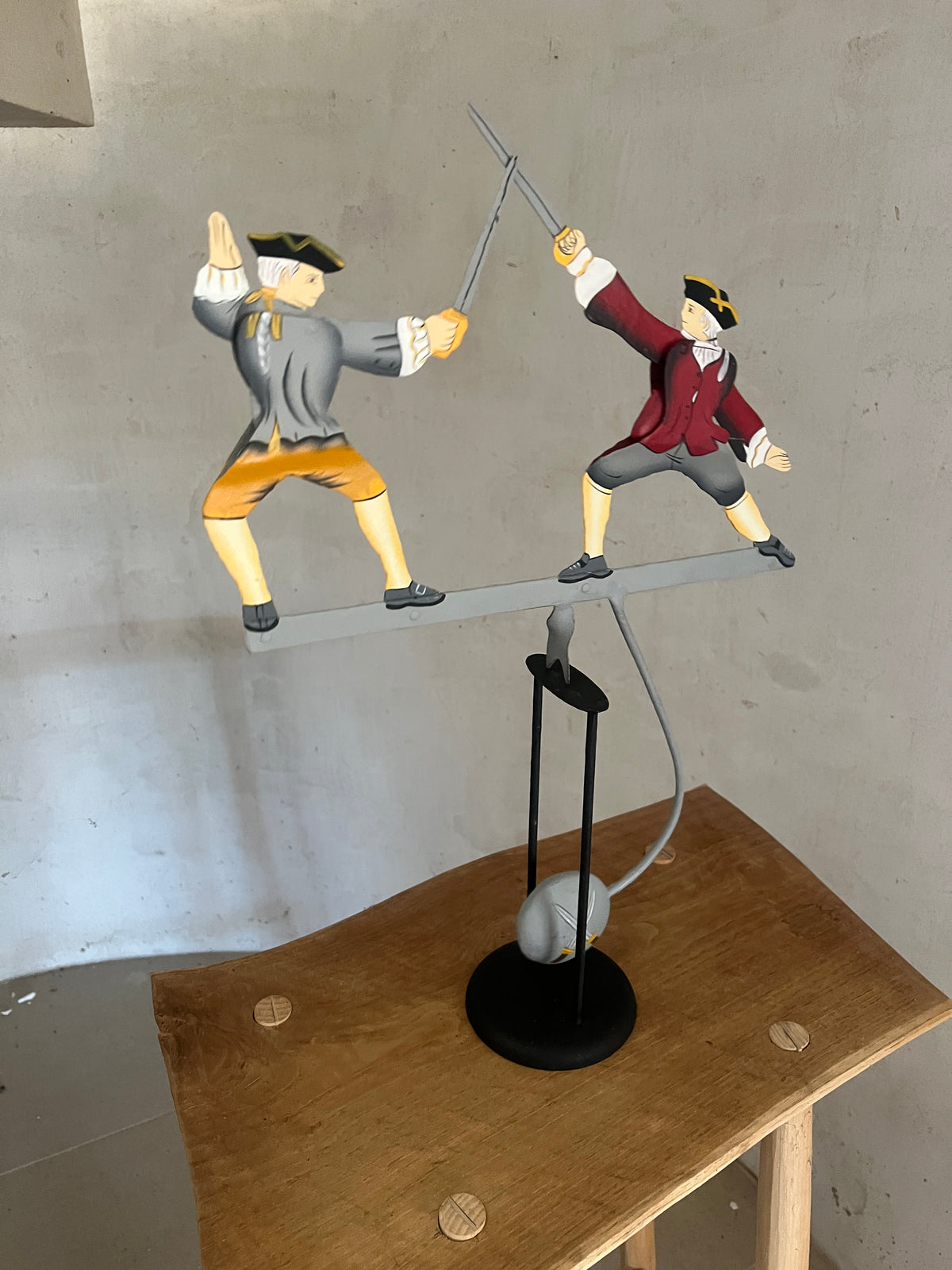En Garde-Fencing Duel Gift-Handmade Metal Balance Model